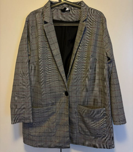H&M köflóttur blazer