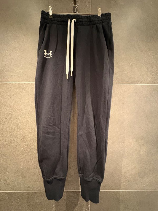 Buxur Under Armour svartar