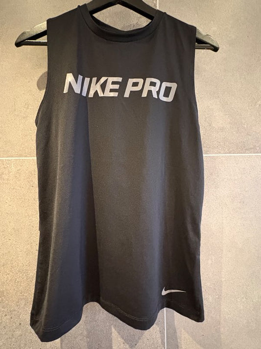 Bolur Nike Pro