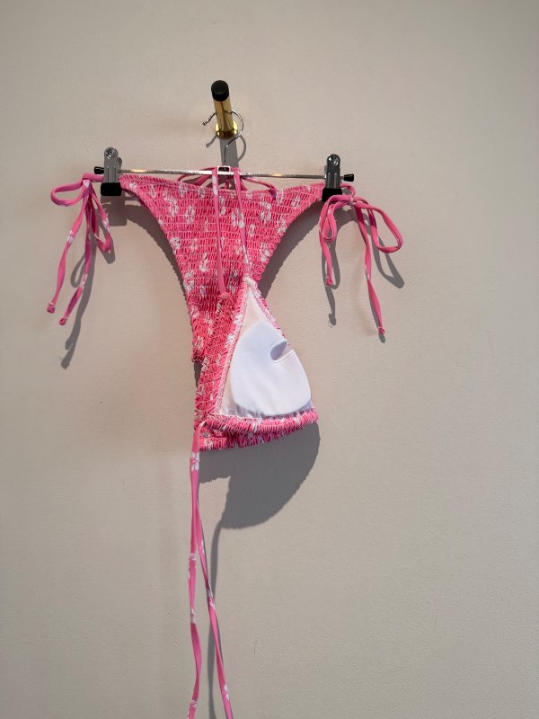 bleikt bikini
