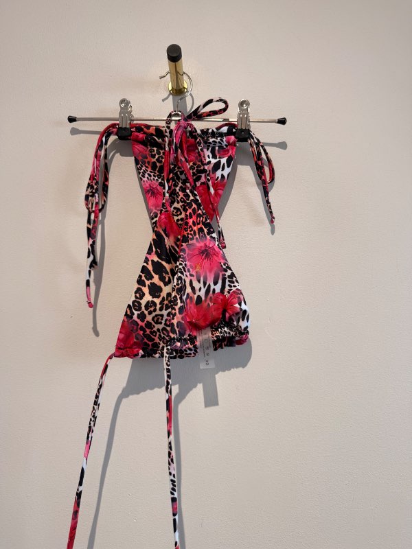 blettatyga bikini bleikt