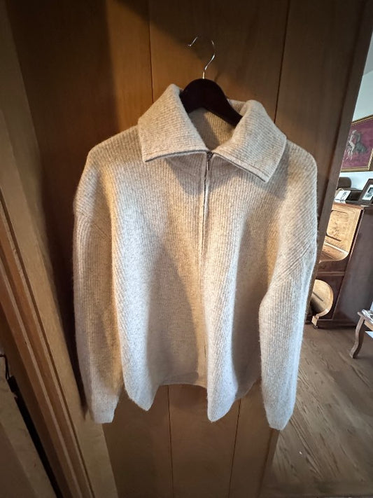Zip up knit peysa