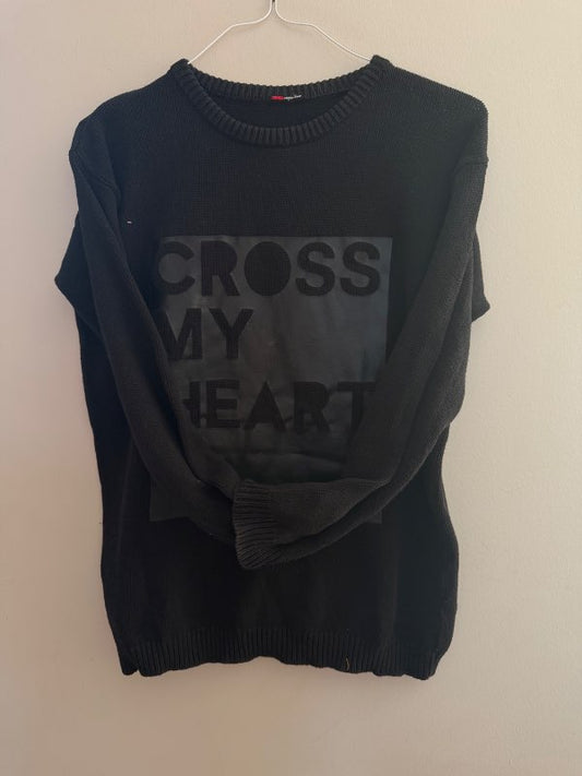 Svört peysa cross my heart