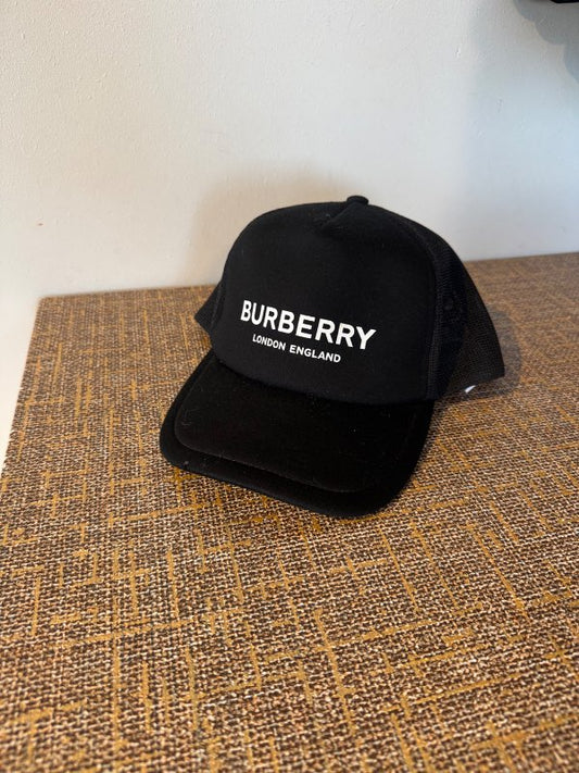 Burberry derhúfa