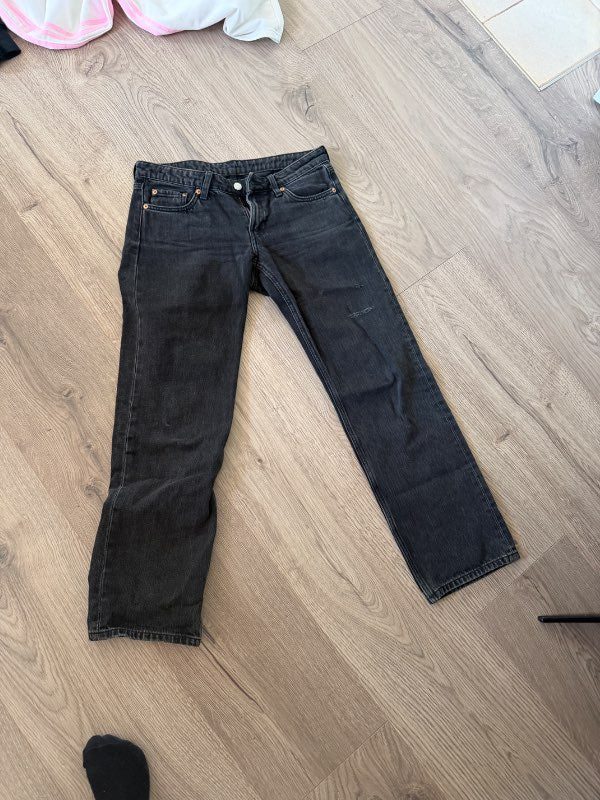 Svartar levis buxur
