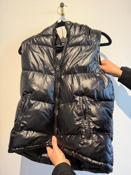 Gina tricot vesti