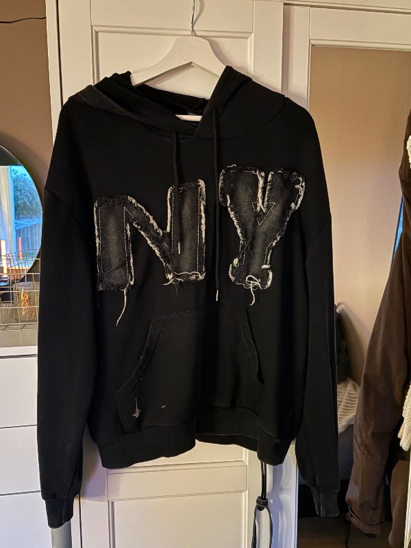Vintage NY peysa