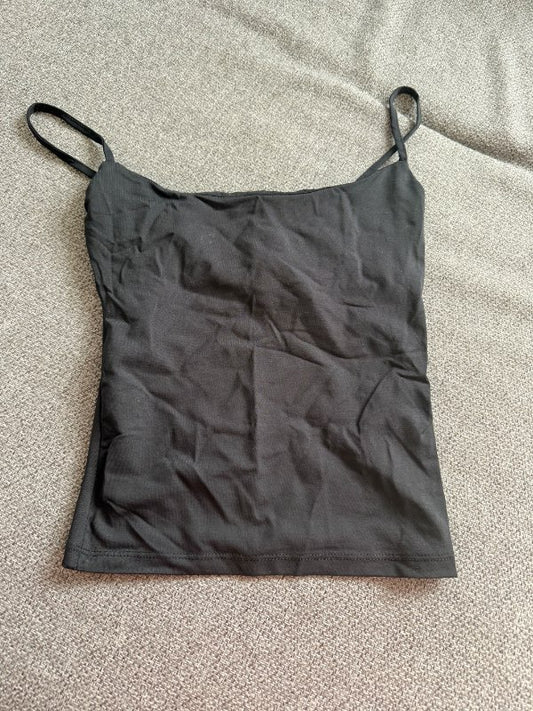 gina tricot svartur bolur