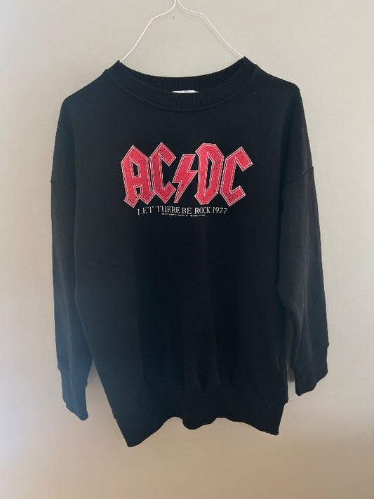 AC/DC svört