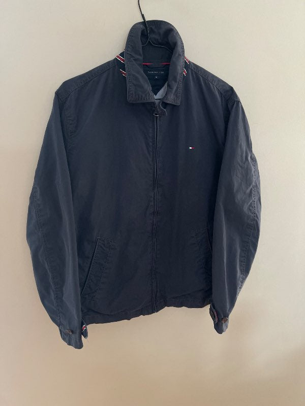 Tommy Hilfiger blár