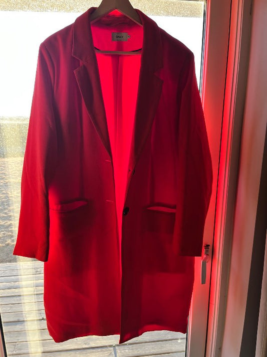 Oversized kapa rauð only