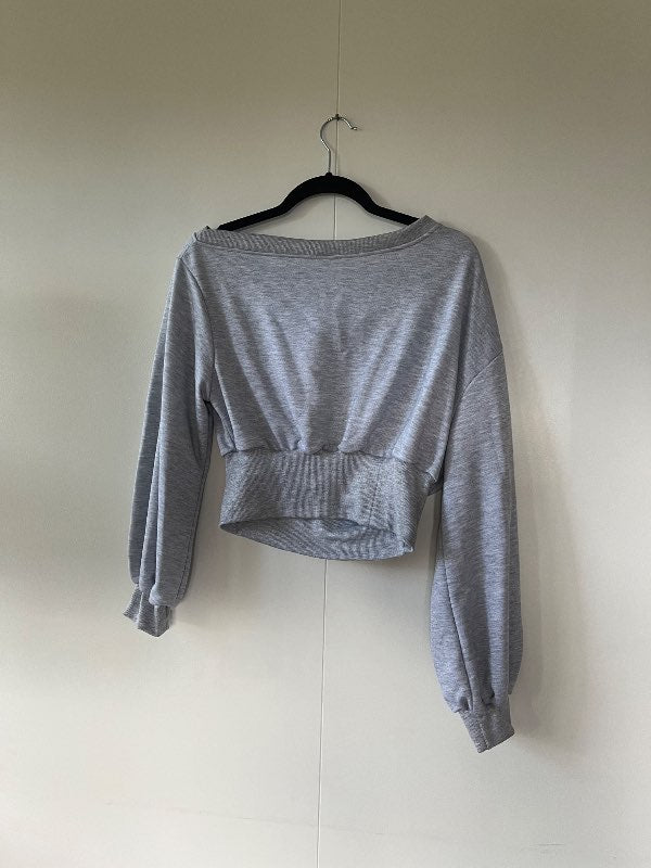 grá offshoulder peysa