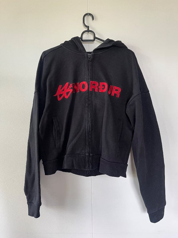 66 x rvk roses peysa