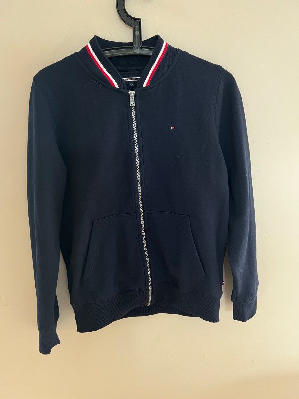 Tommy Hilfiger