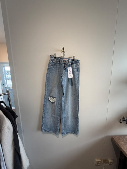 Gina tricot rifnar gallabuxur