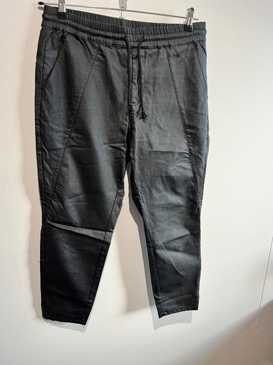 Freequent plaid pants