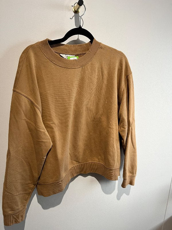 Lee sweater