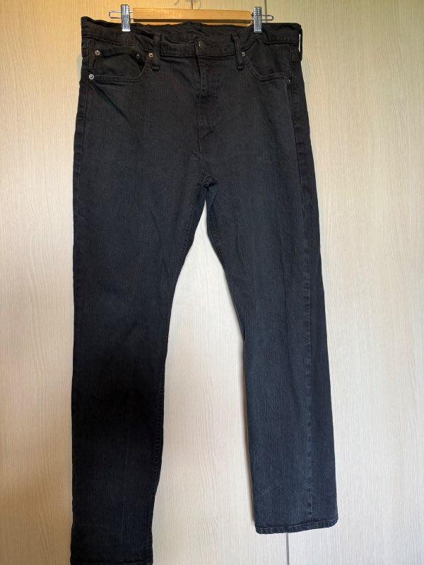 Levis gallabuxur