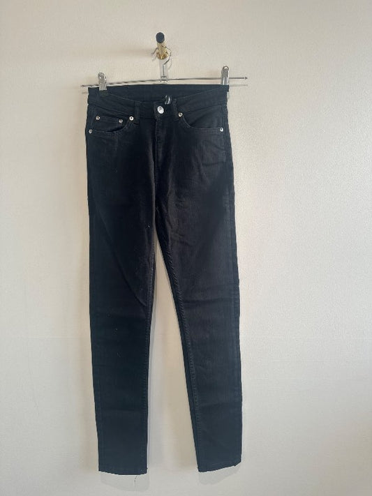 Svartar gallabuxur -levis