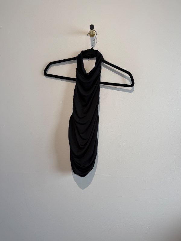 Bershka svartur halter neck
