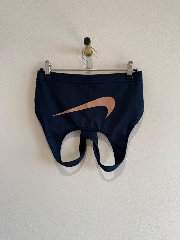 Nike íþróttatoppur