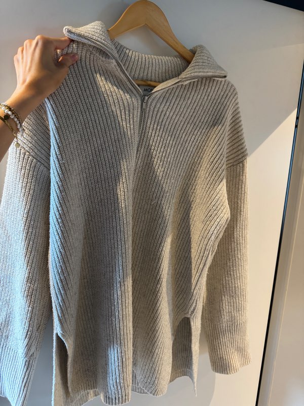 Monki oversized peysa