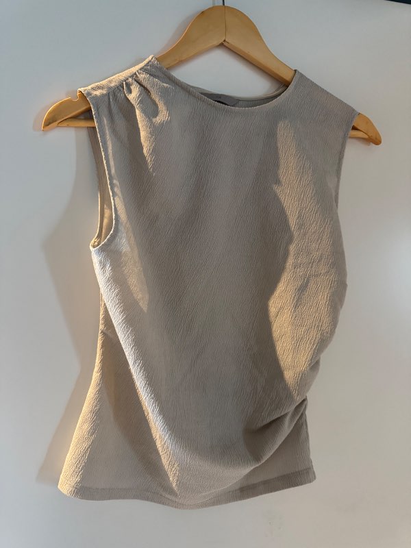 H&M grár bolur