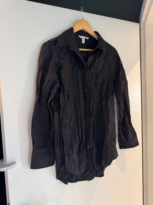 H&M skyrta