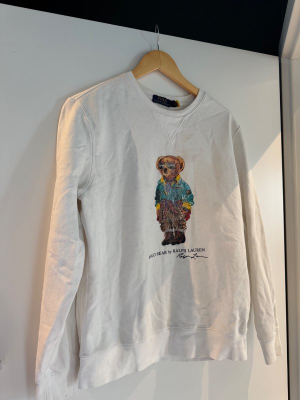 Polo peysa hvit