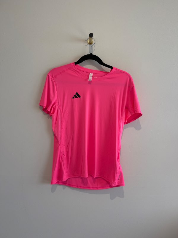 Bleikur Adidas bolur