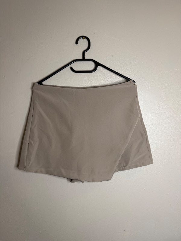 Skort