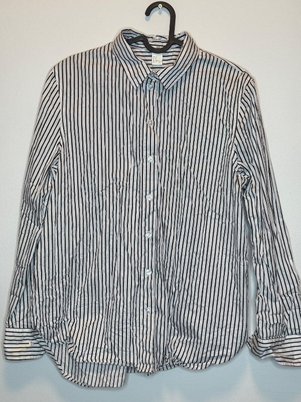 Black and white shirt