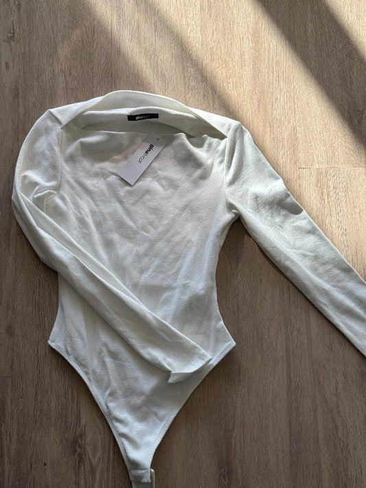 Gina Tricot hvít samfella aldrei notuð