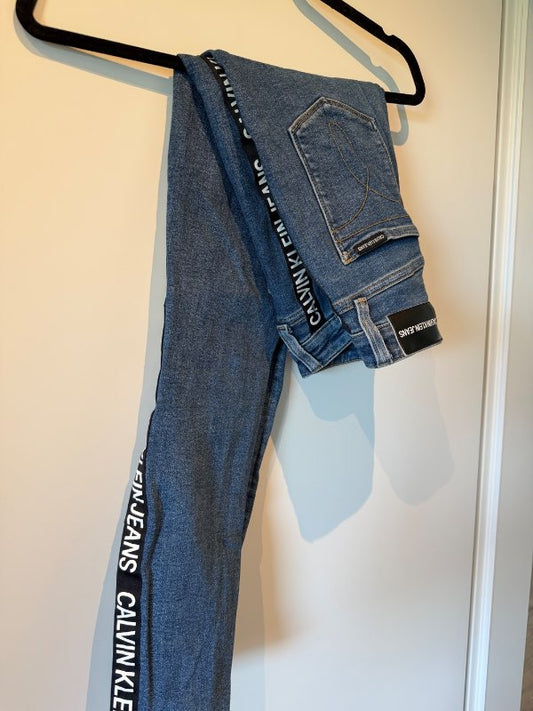 Calvin Klein gallabuxur