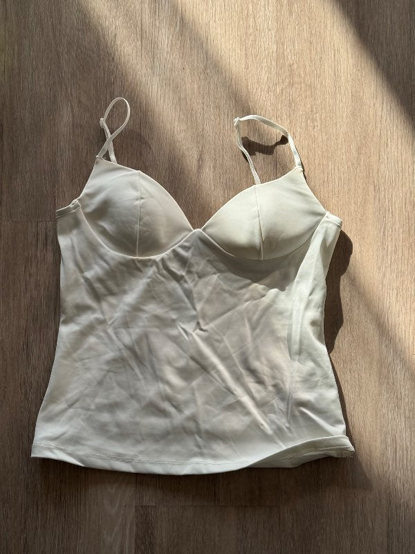 Gina Tricot hvítur hlýrabolur aldrei notaður