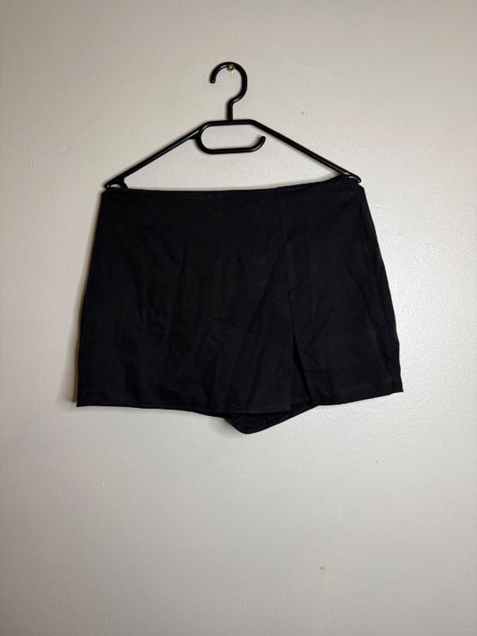 Skort