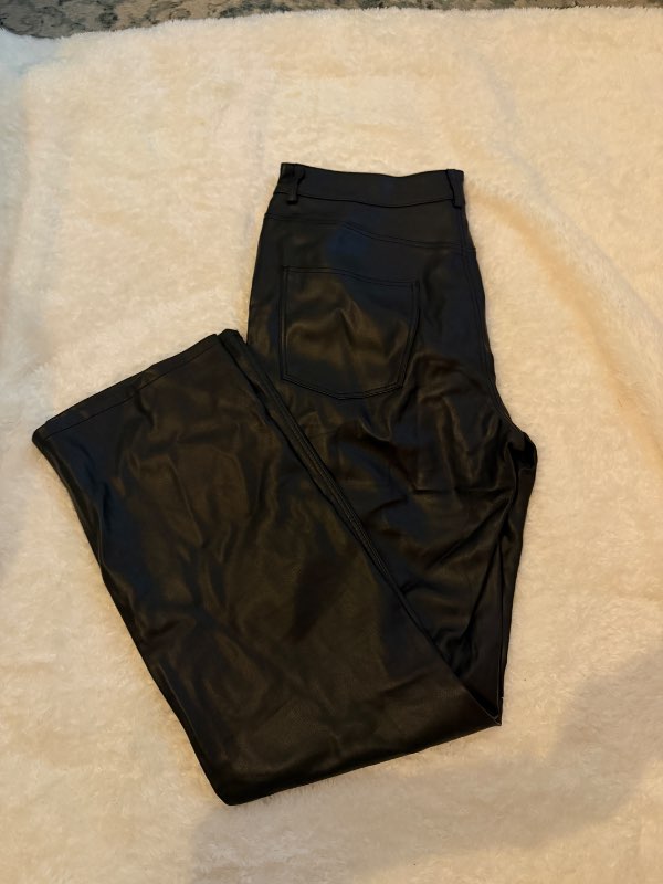 Zara pleðurbx