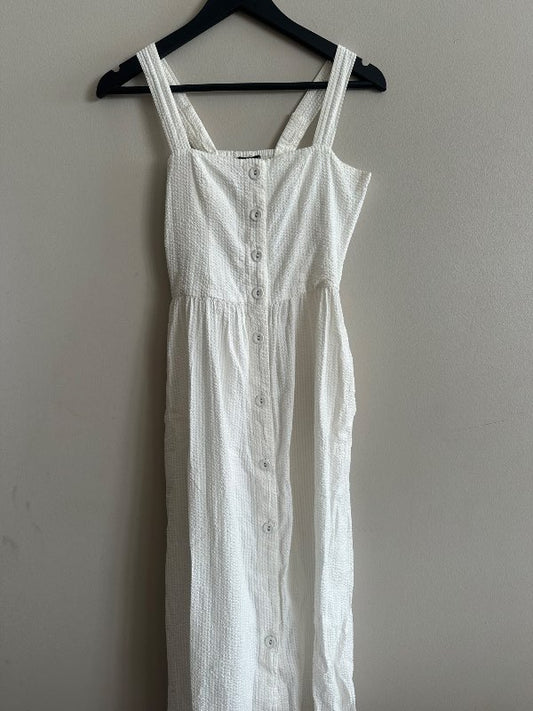 Hvítur kjóll lindex - tölur