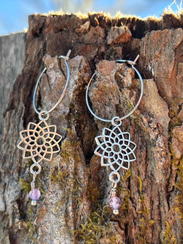 Krúnustöðva eynalokkar