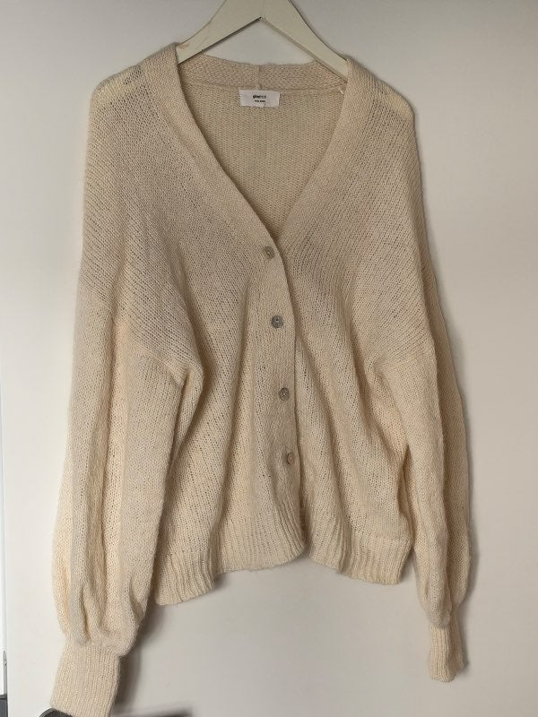 Gina Tricot ullarpeysa