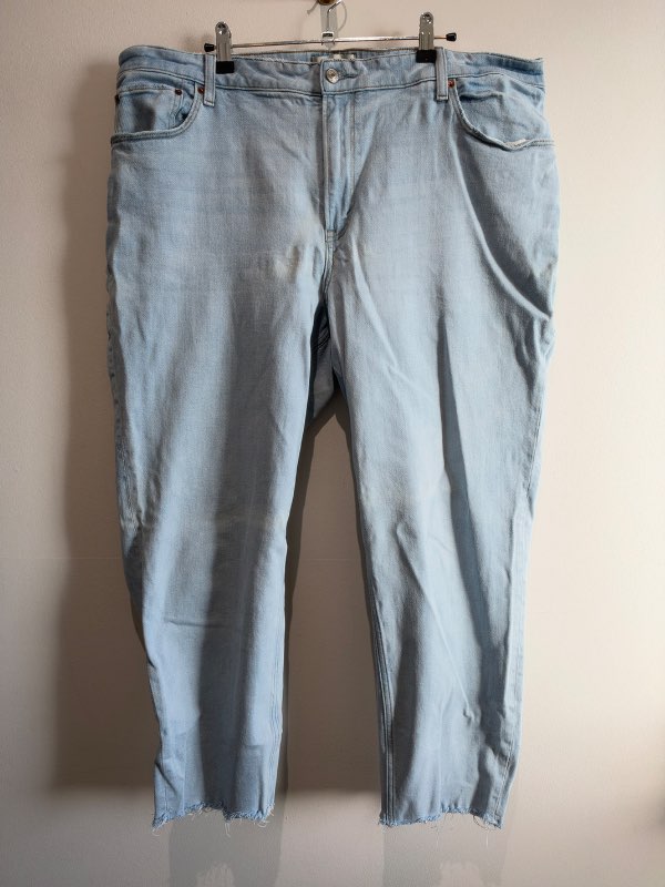 Abercrombie mom high rise