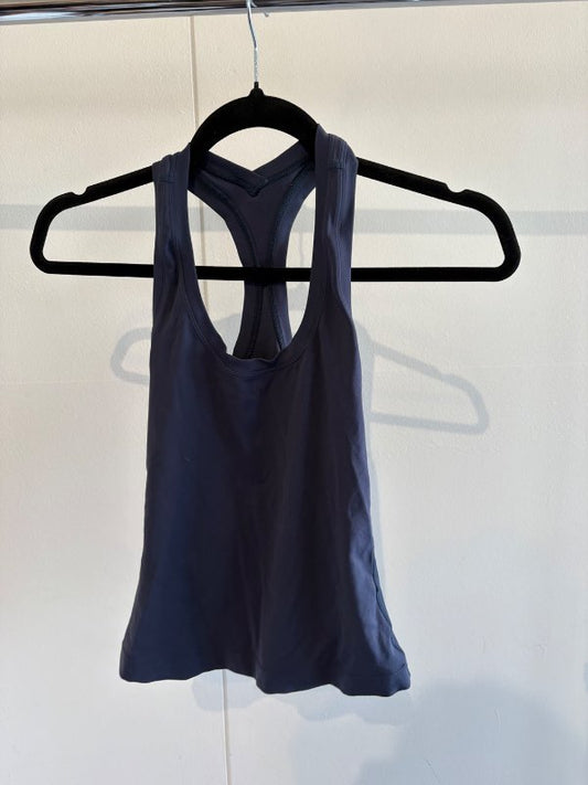 Dökkblár Metta bolur