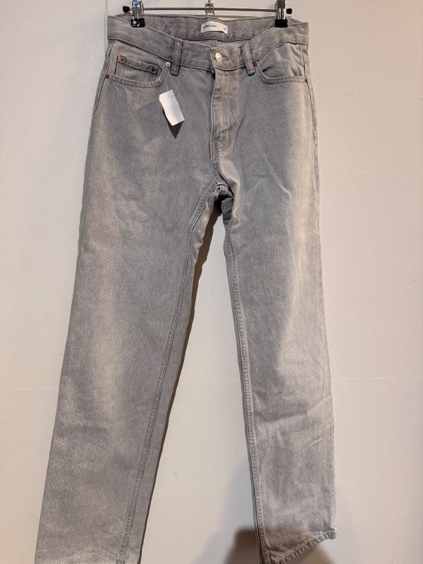 grár gina tricot gallabuxur