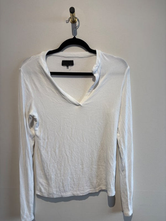 Hvítur síðerma bolur