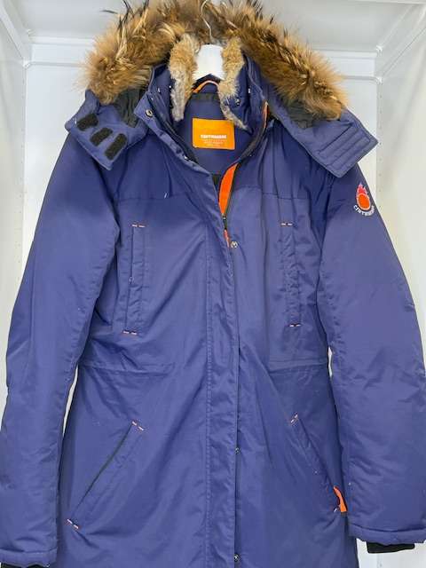 Cintamani dömu dúnúlpa blá