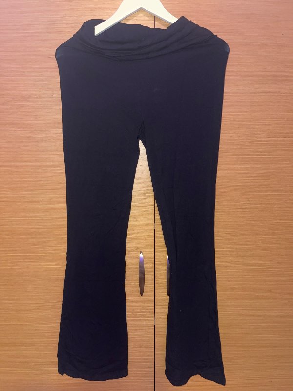 black lycra-Gina tricot