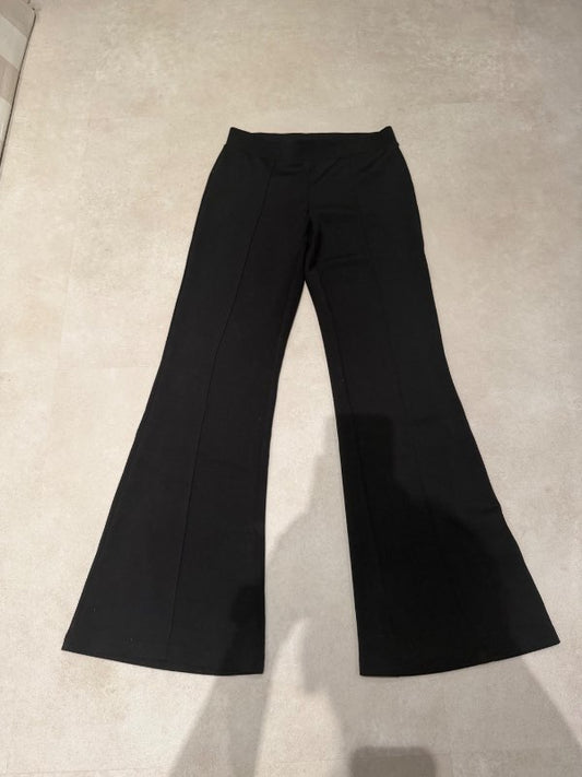Svartar bershka buxur