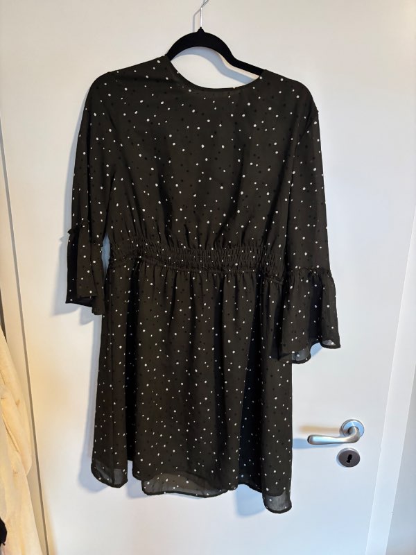 H&M kjóll grænn/doppóttur