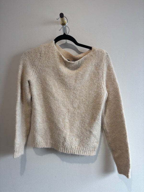 Beige peysa