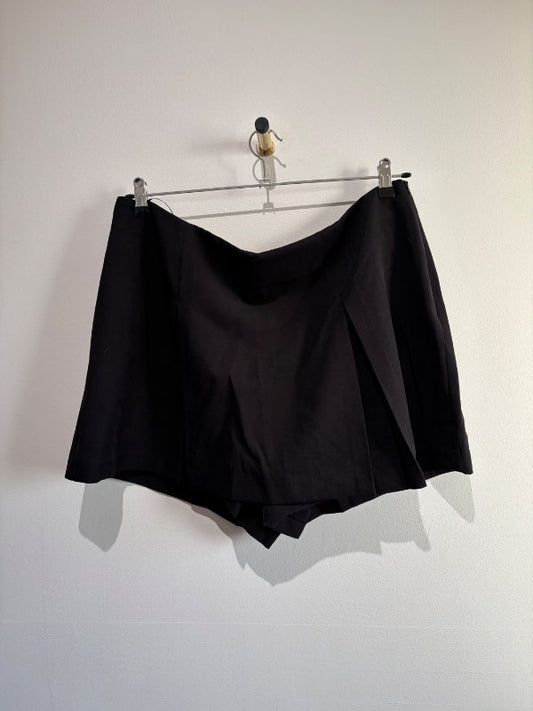 NEW LOOK shorts (skirt, shorts)